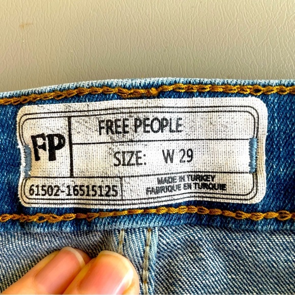 Free People Jeans Boot Cut Fringed Blue Sz. W29 - Picture 7 of 12